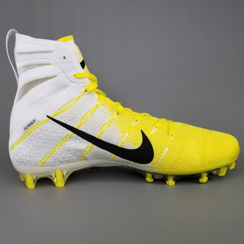 Nike Vapor Untouchable 3 Elite Football Cleats - Picture 4 of 8